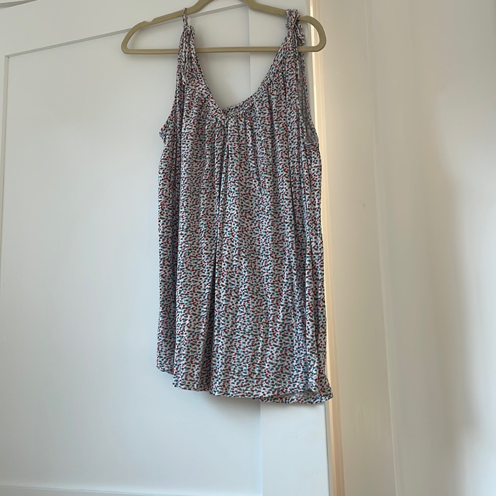 Cute top